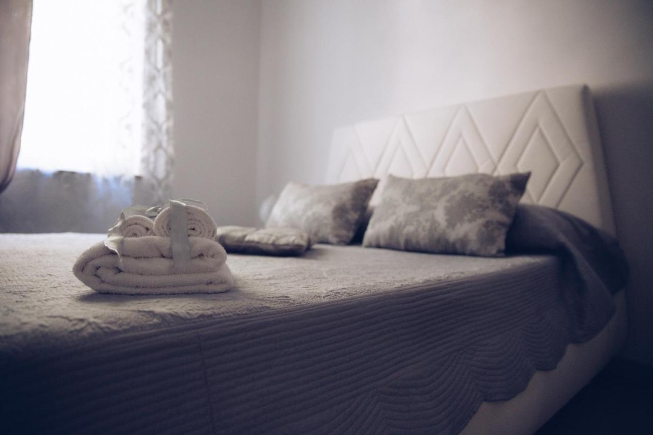 Aleandre Bed & Breakfast Foggia Exterior photo