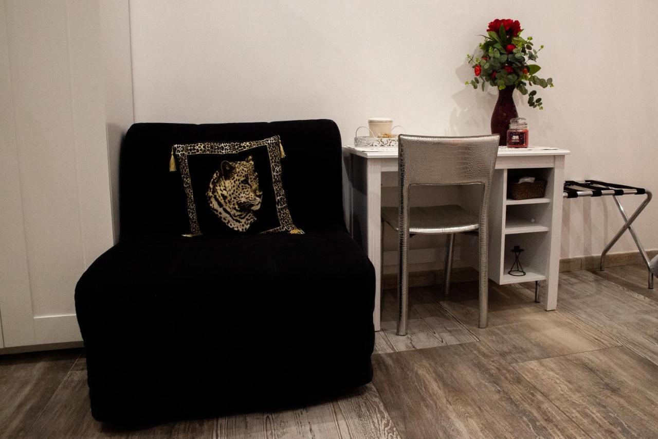 Aleandre Bed & Breakfast Foggia Exterior photo