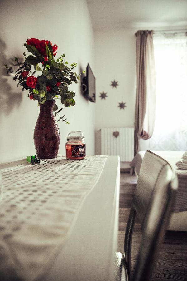 Aleandre Bed & Breakfast Foggia Exterior photo