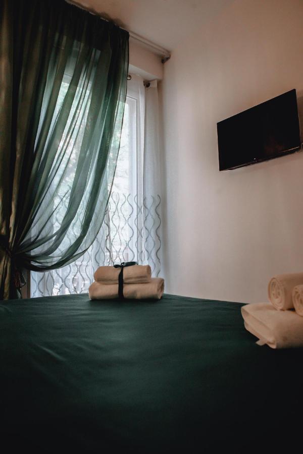 Aleandre Bed & Breakfast Foggia Exterior photo