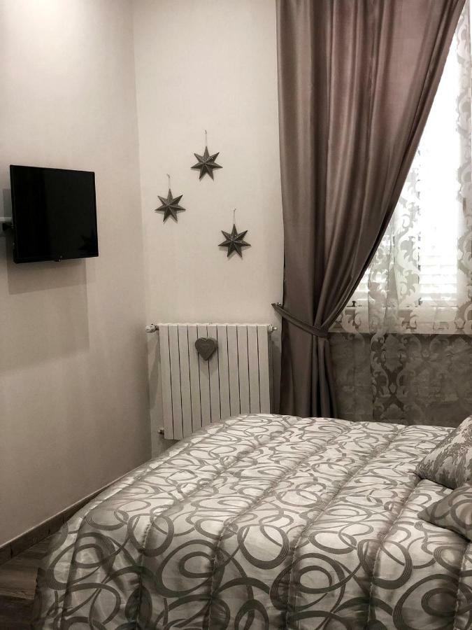 Aleandre Bed & Breakfast Foggia Exterior photo