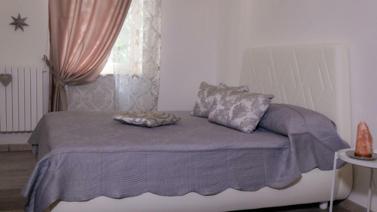 Aleandre Bed & Breakfast Foggia Exterior photo